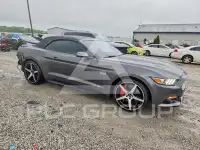2015 Ford MUSTANG photo