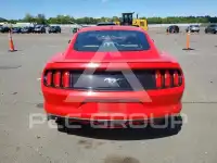 2015 Ford MUSTANG фото