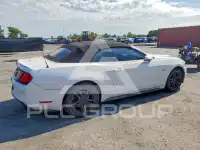 2015 Ford MUSTANG фото