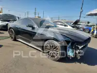 2015 Ford MUSTANG photo