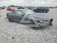 2015 Ford MUSTANG фото