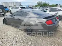 2015 Ford MUSTANG photo
