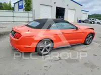 2015 Ford MUSTANG фото