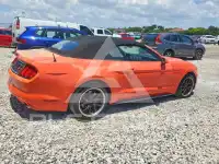 2015 Ford MUSTANG фото