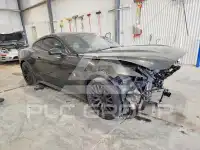 2015 Ford MUSTANG фото