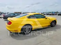 2015 Ford MUSTANG фото