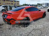 2015 Ford MUSTANG фото