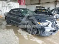 2015 Ford MUSTANG фото