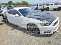 2015 Ford MUSTANG photo