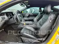 2015 Ford MUSTANG фото