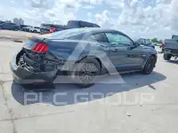2015 Ford MUSTANG photo