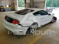 2015 Ford MUSTANG photo
