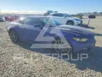 2015 Ford MUSTANG фото