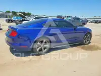 2015 Ford MUSTANG photo