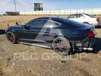 2015 Ford MUSTANG photo