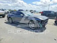 2015 Ford MUSTANG photo