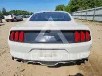 2015 Ford MUSTANG фото