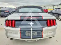 2015 Ford MUSTANG фото