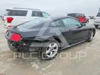 2015 Ford MUSTANG фото