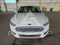 2015 Ford FUSION photo