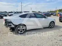 2015 Ford FUSION фото