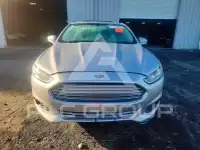 2015 Ford FUSION фото