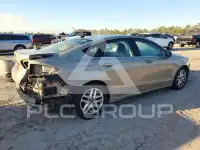 2015 Ford FUSION фото