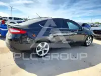 2015 Ford FUSION photo