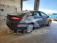 2015 Ford FUSION фото