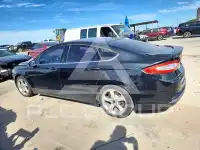 2015 Ford FUSION photo