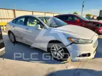 2015 Ford FUSION фото