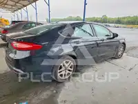 2015 Ford FUSION фото