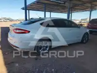 2015 Ford FUSION photo