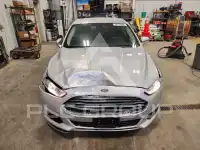 2015 Ford FUSION фото