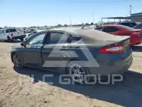 2015 Ford FUSION photo