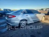 2015 Ford FUSION фото