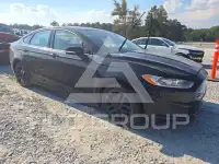 2015 Ford FUSION фото