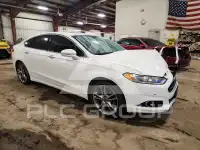 2015 Ford FUSION фото