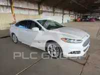 2015 Ford FUSION photo