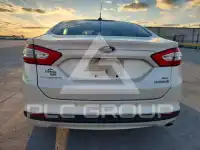 2015 Ford FUSION photo