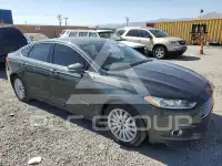 2015 Ford FUSION фото