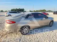 2015 Ford FUSION photo