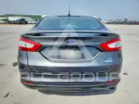 2015 Ford FUSION photo