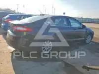 2015 Ford FUSION фото