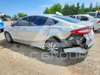 2015 Ford FUSION фото