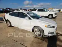 2015 Ford FUSION фото
