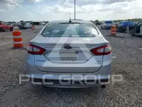 2015 Ford FUSION photo
