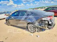 2015 Ford FUSION photo