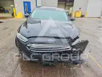 2015 Ford FUSION фото