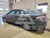 2015 Ford FUSION фото